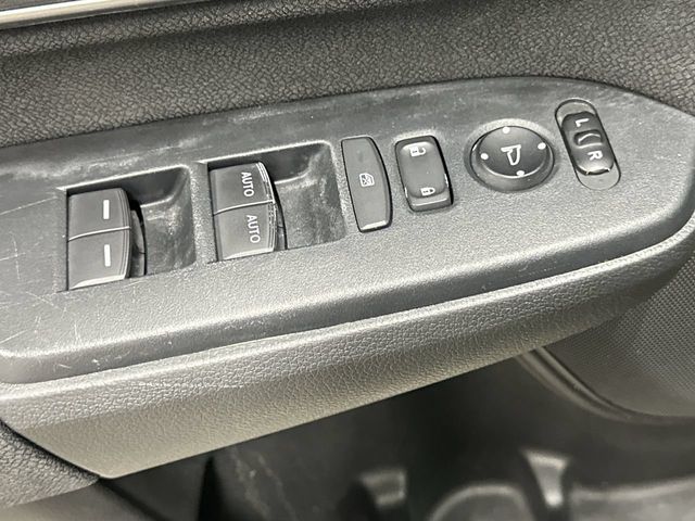 Thumbnail: 2019 Honda CR-V - 25