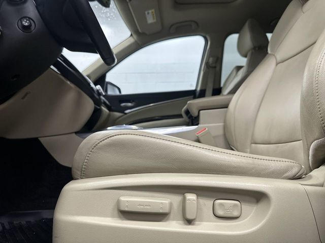 Thumbnail: 2017 Acura MDX - 31