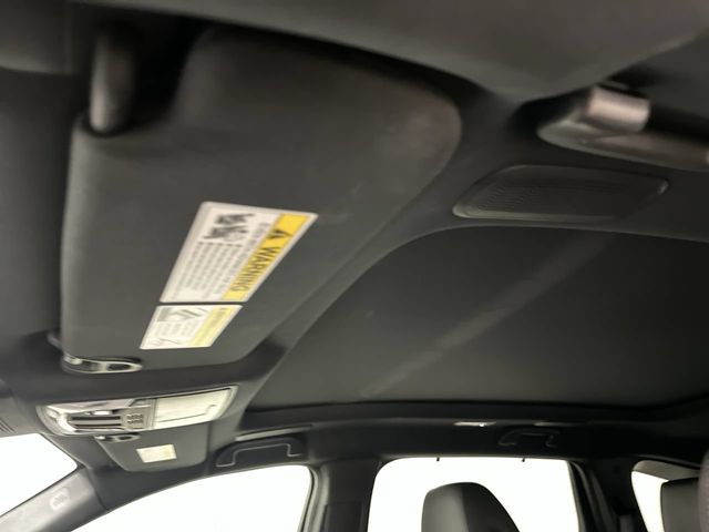 Thumbnail: 2025 Acura MDX - 32