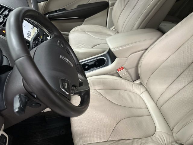 Thumbnail: 2019 Lincoln MKC - 10