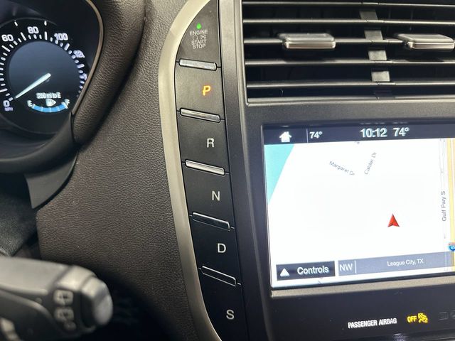 Thumbnail: 2019 Lincoln MKC - 28