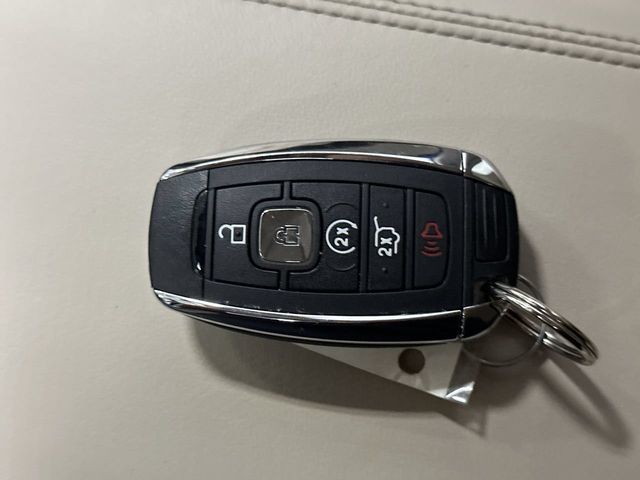 Thumbnail: 2019 Lincoln MKC - 12
