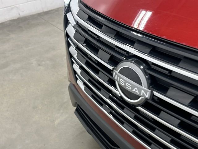 Thumbnail: 2025 Nissan Rogue - 4