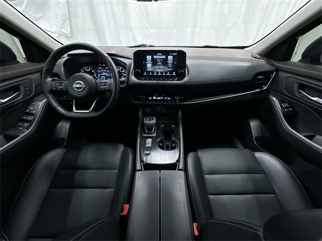 2022 Nissan Rogue SL 2