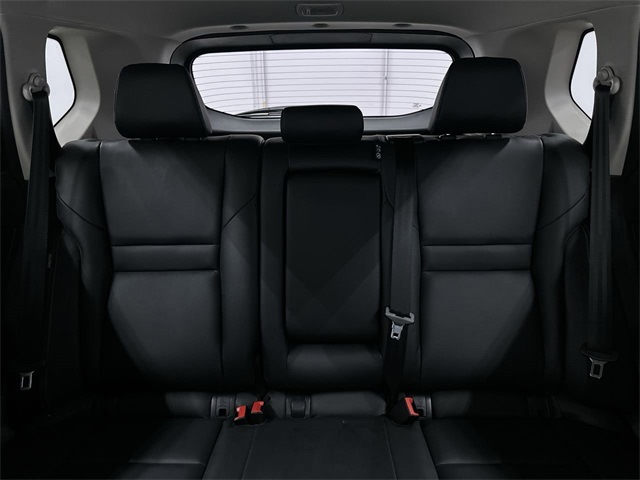 2022 Nissan Rogue SL 21