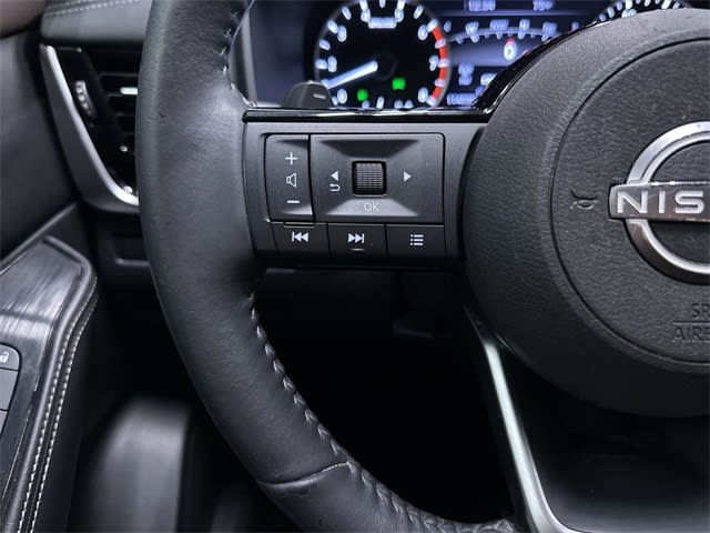 2022 Nissan Rogue SL 22