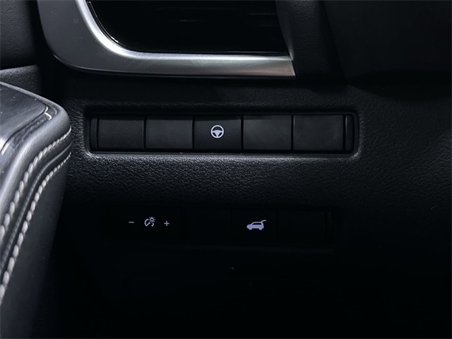 2022 Nissan Rogue SL 24