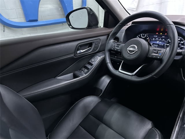 2022 Nissan Rogue SL 19