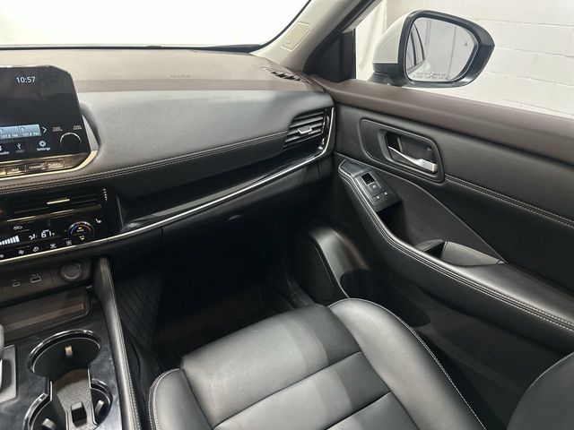 Thumbnail: 2023 Nissan Rogue - 22