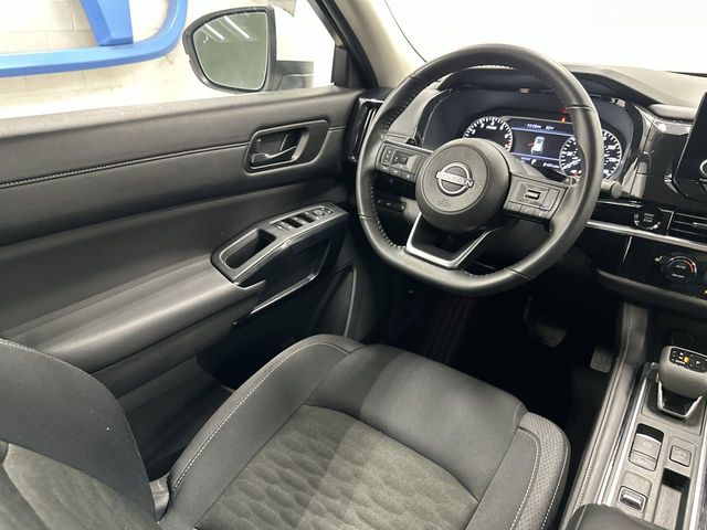 Thumbnail: 2025 Nissan Pathfinder - 2