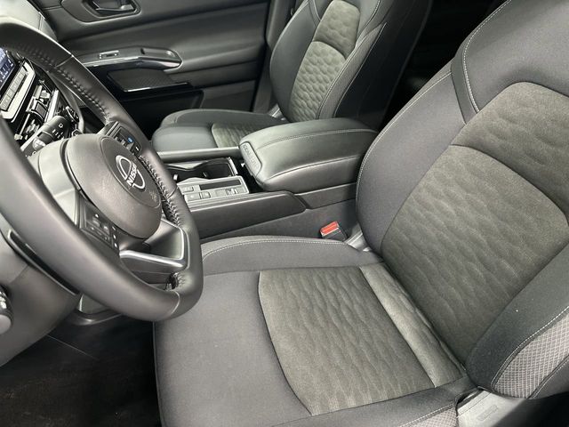 Thumbnail: 2025 Nissan Pathfinder - 7