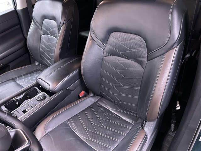 2023 Nissan Pathfinder Platinum 7