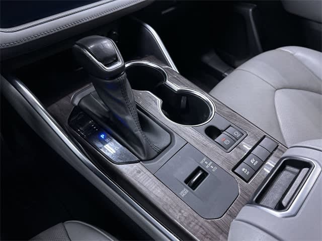 2021 Toyota Highlander Platinum 14