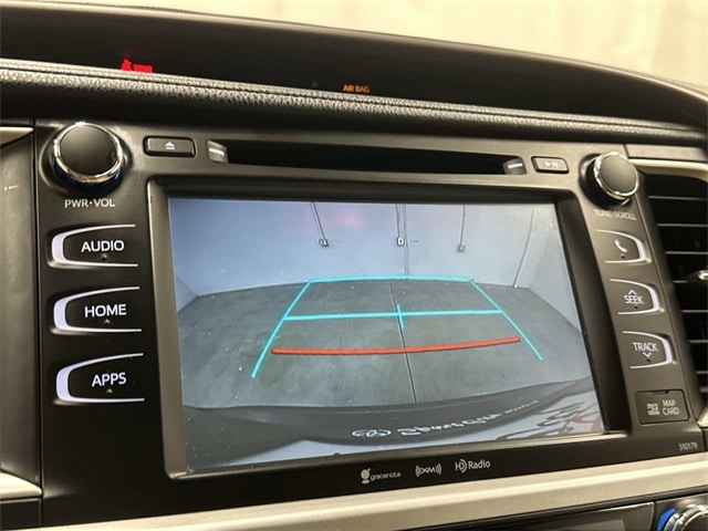 Thumbnail: 2017 Toyota Highlander - 27