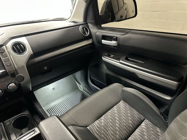 Thumbnail: 2019 Toyota Tundra - 7