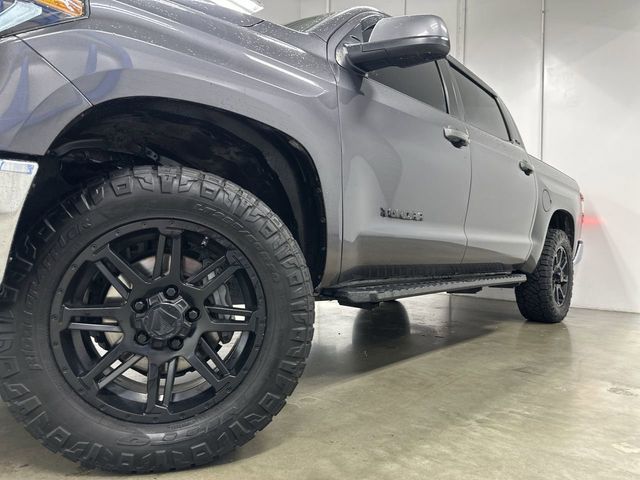 Thumbnail: 2019 Toyota Tundra - 6