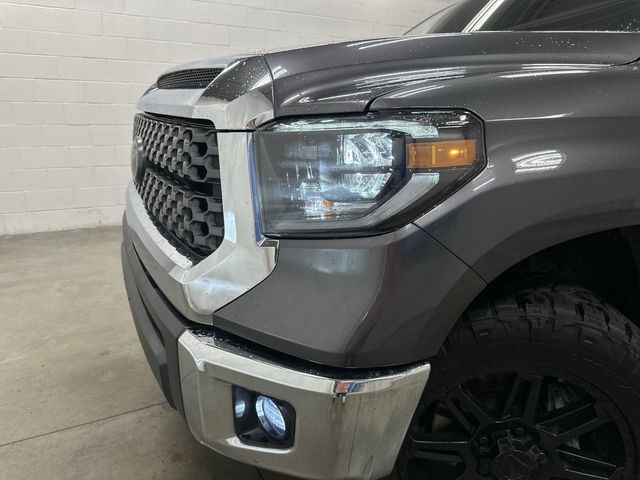 Thumbnail: 2019 Toyota Tundra - 31