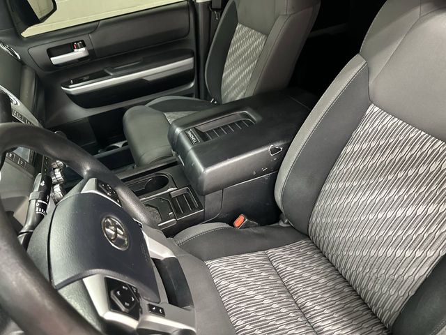 Thumbnail: 2019 Toyota Tundra - 12