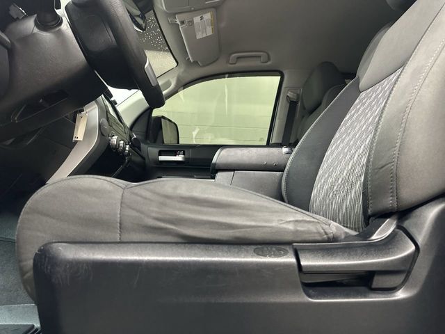 Thumbnail: 2019 Toyota Tundra - 30