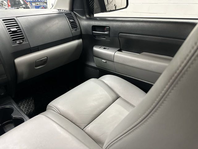Thumbnail: 2012 Toyota Tundra - 20