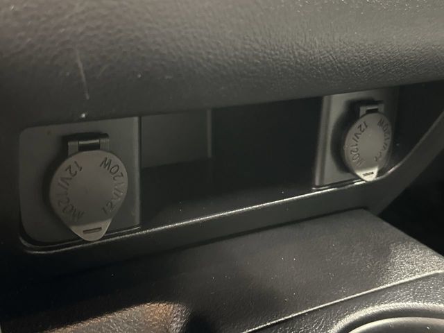 Thumbnail: 2012 Toyota Tundra - 28