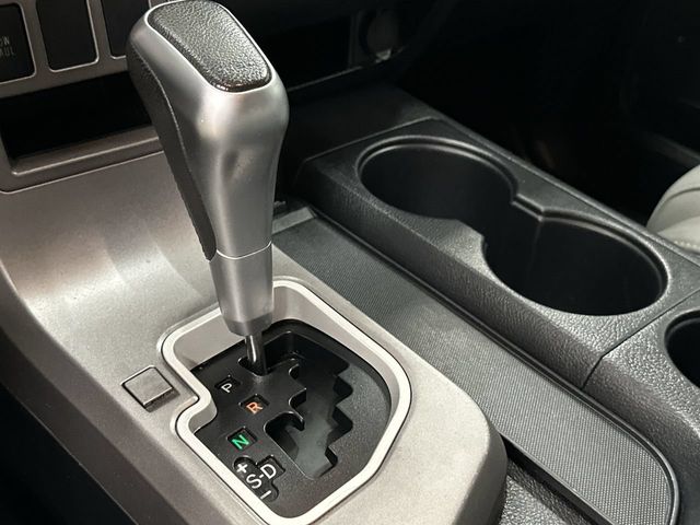 Thumbnail: 2012 Toyota Tundra - 10
