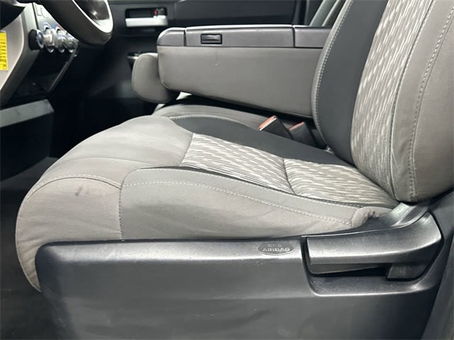 Thumbnail: 2019 Toyota Tundra - 29