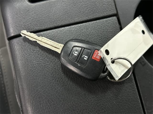 Thumbnail: 2019 Toyota Tundra - 12