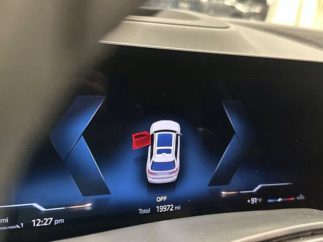 Thumbnail: 2026 BMW X7 - 12