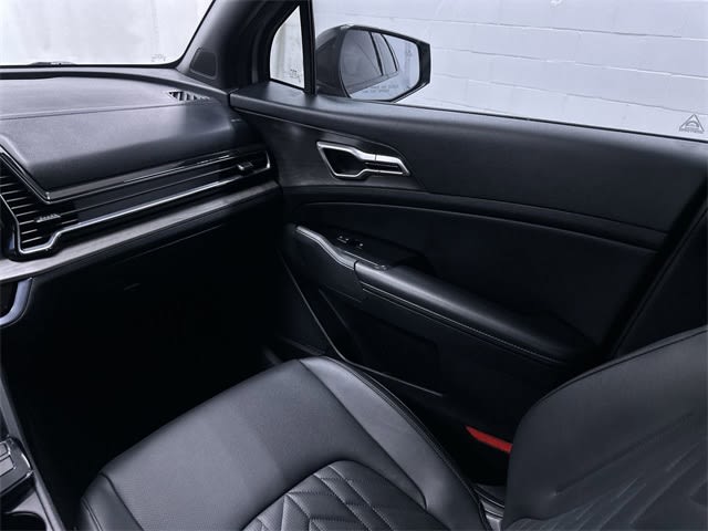 2023 Kia Sportage X-Line 21