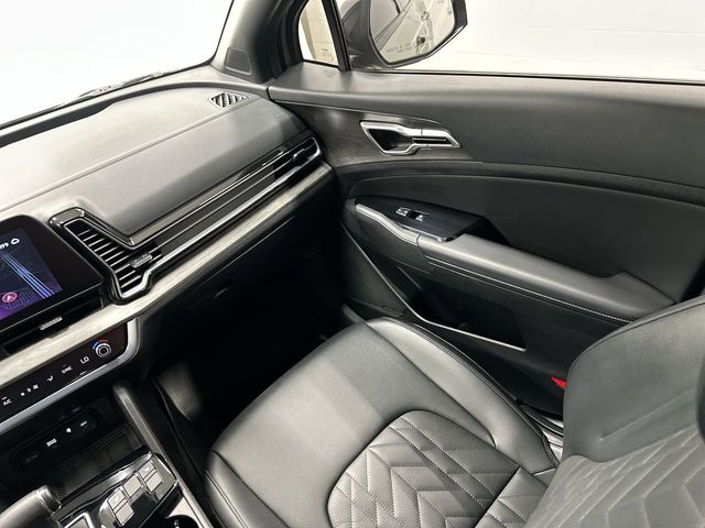 Thumbnail: 2025 Kia Sportage - 18