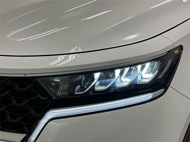 Thumbnail: 2023 Kia Sorento - 34