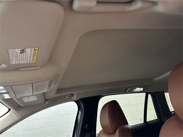 Thumbnail: 2024 Mazda CX-50 - 31