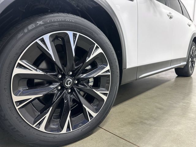 Thumbnail: 2025 Mazda CX-90 - 5