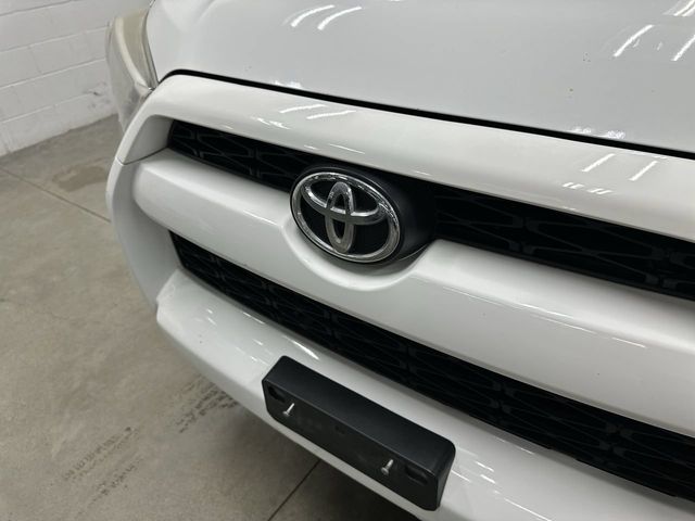Thumbnail: 2019 Toyota 4Runner - 5