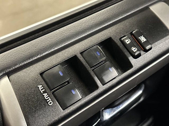Thumbnail: 2019 Toyota 4Runner - 26