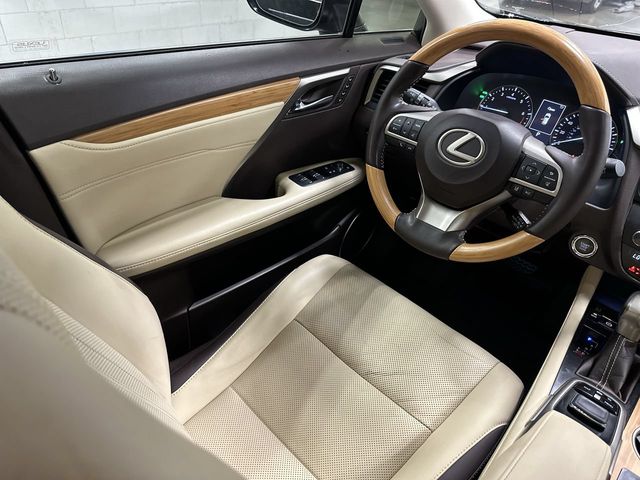 Thumbnail: 2018 Lexus RX - 2