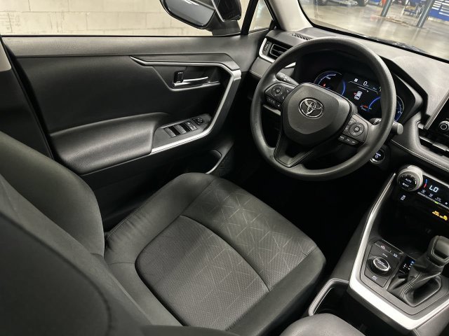 Thumbnail: 2025 Toyota RAV4 - 2