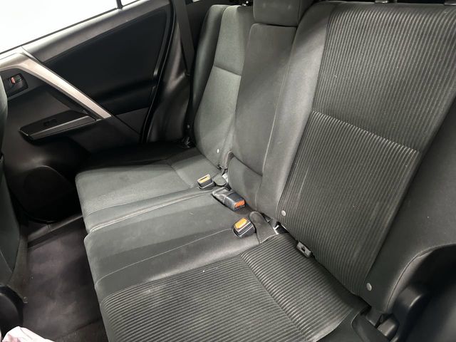 Thumbnail: 2018 Toyota RAV4 - 8