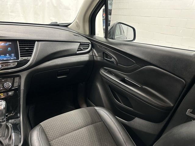 Thumbnail: 2020 Buick Encore - 21