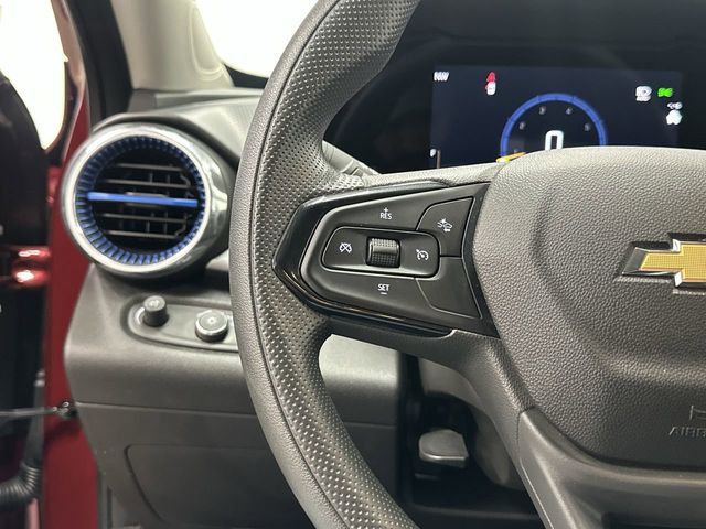 Thumbnail: 2025 Chevrolet Trax - 23