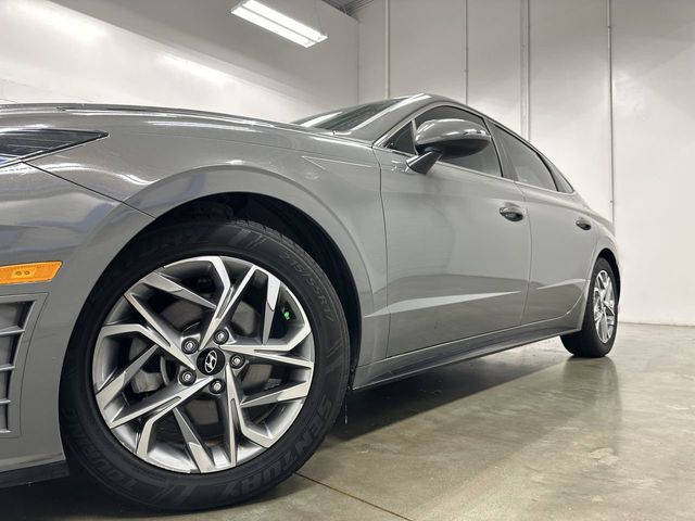 Thumbnail: 2023 Hyundai Sonata - 5