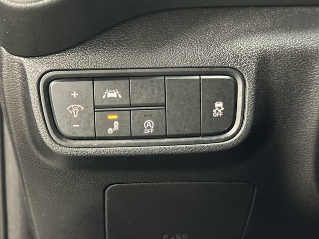 Thumbnail: 2020 Kia Soul - 24