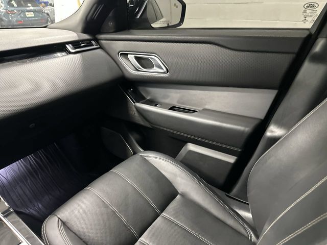 Thumbnail: 2021 Land Rover Range Rover Velar - 22