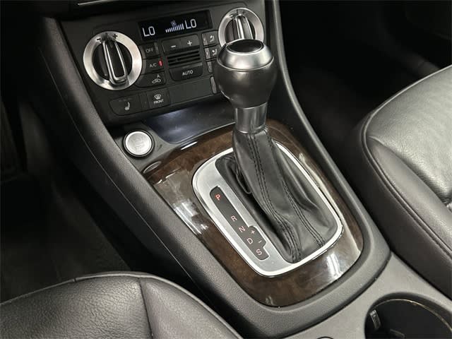 Thumbnail: 2015 Audi Q3 - 10