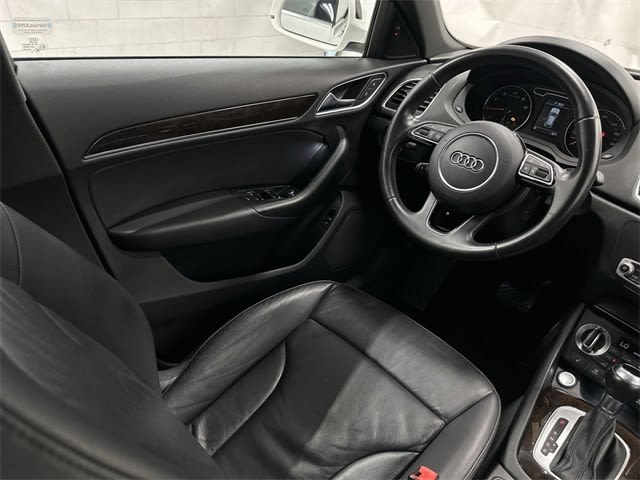 Thumbnail: 2015 Audi Q3 - 2