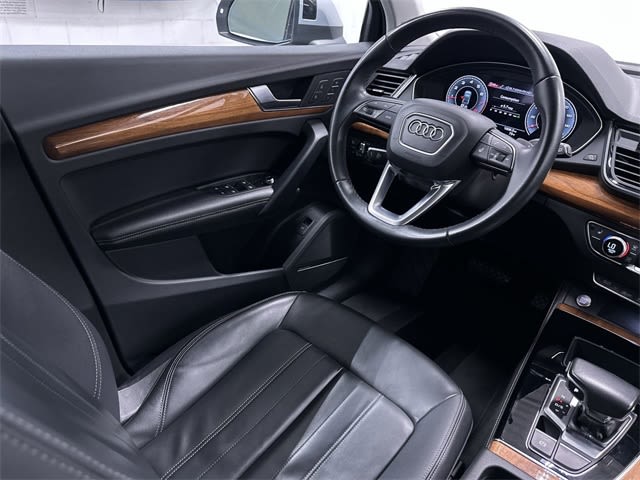 2023 Audi Q5 Premium Plus 2
