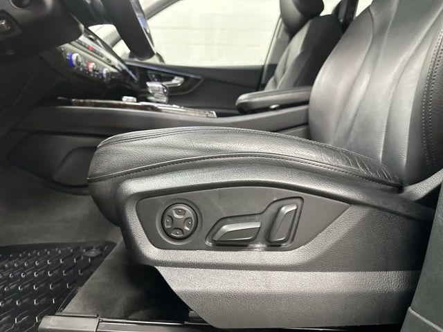 Thumbnail: 2018 Audi Q7 - 30