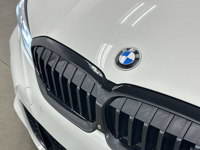 Thumbnail: 2020 BMW 3 Series - 4