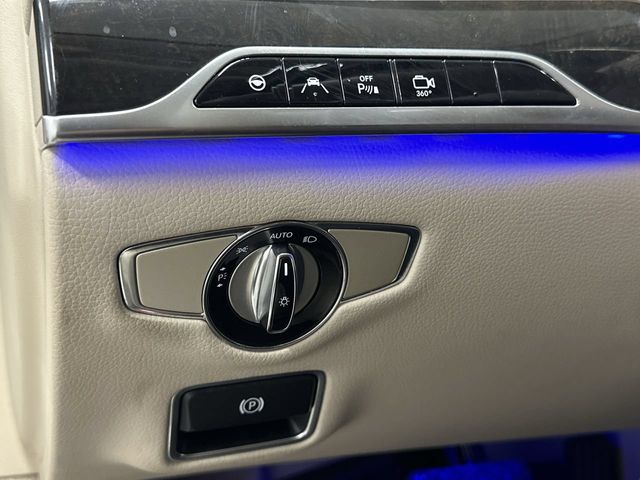 Thumbnail: 2015 Mercedes-Benz S-Class - 25